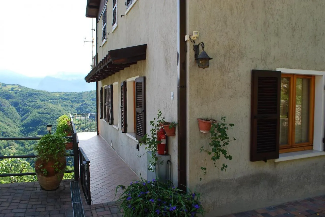 Apartment Rustico Massimo - Theater Home Tignale